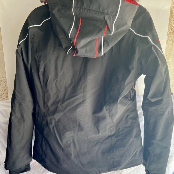 Salomon Ski Jacket, Black with Red and White Trim Size Ladies M - Picture 2 of 4